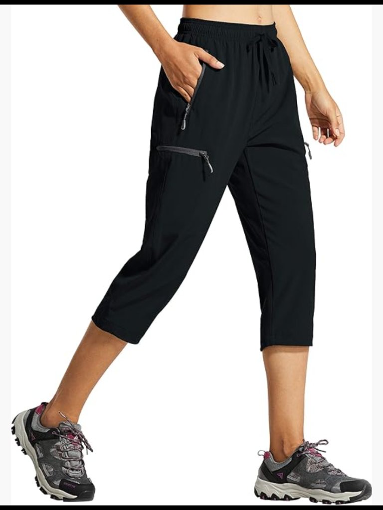 Lightweight Quick Dry Cargo Capris Zipper Pockets Hiking Travel Casual Cropped